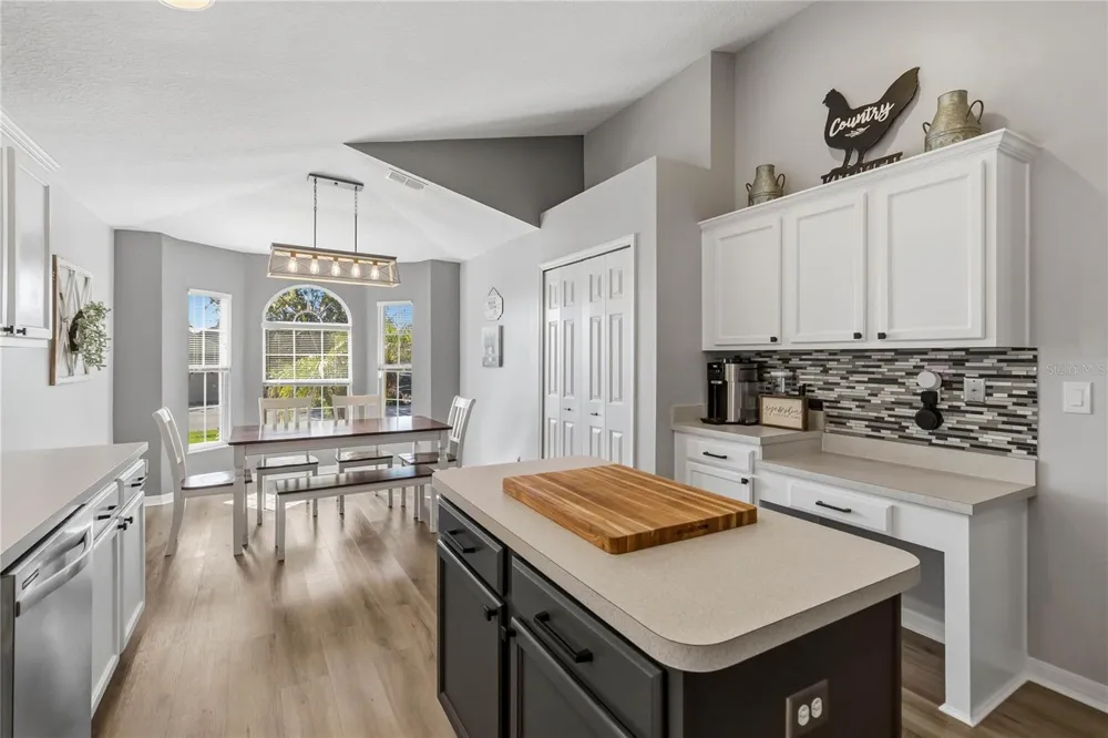 229 PIMA TRL Groveland, FL 34736
