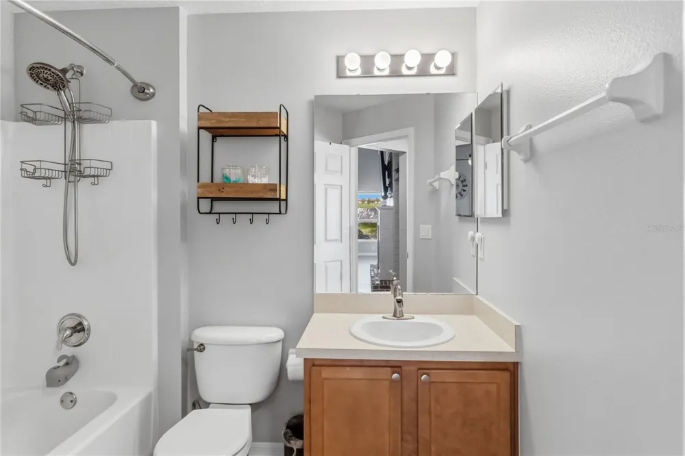 229 PIMA TRL Groveland, FL 34736