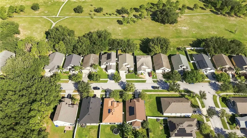 229 PIMA TRL Groveland, FL 34736