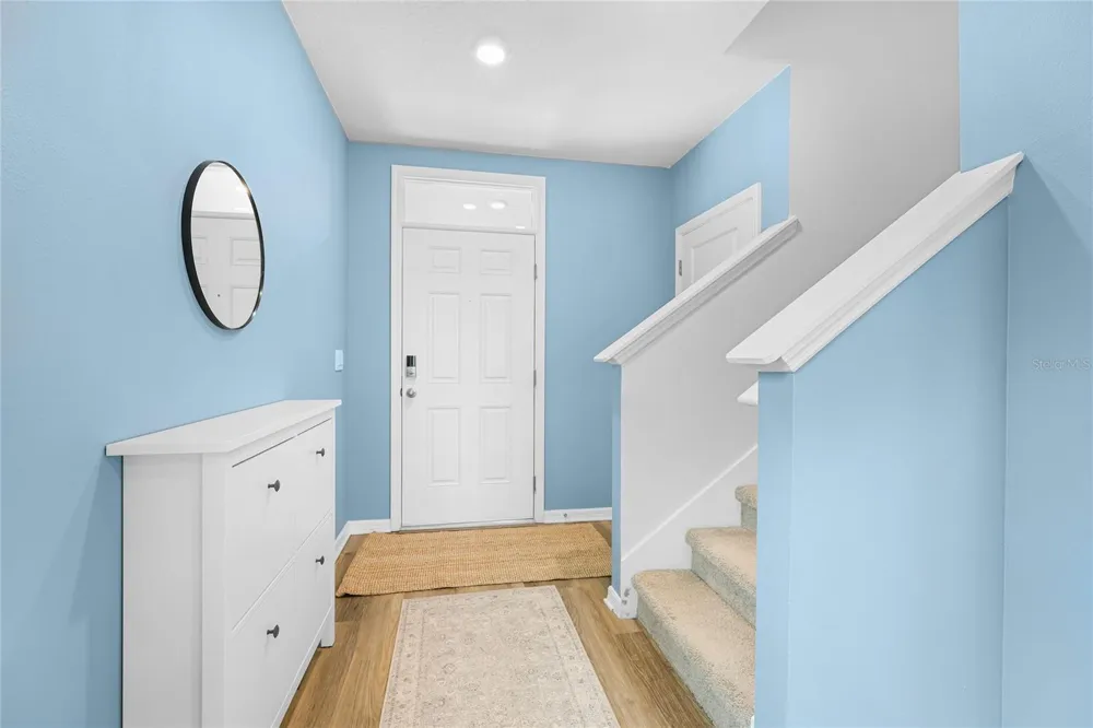 3391 HILLTOP CIRCLE Bradenton, FL 34211