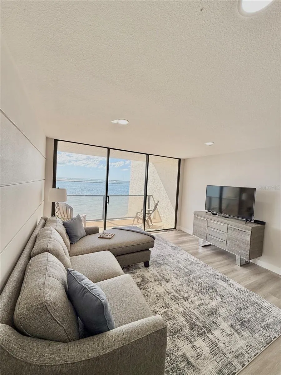 450 S GULFVIEW BOULEVARD #408 Clearwater Beach, FL 33767