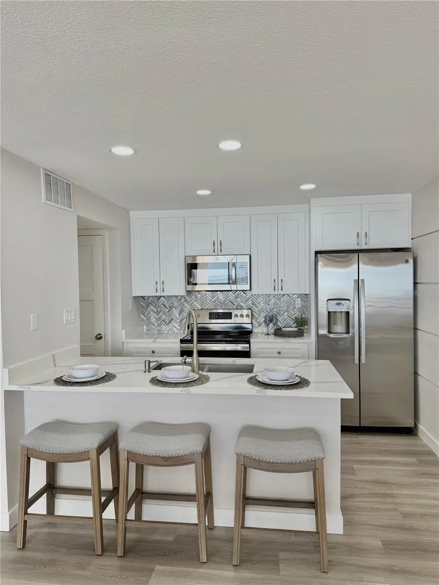 450 S GULFVIEW BOULEVARD #408 Clearwater Beach, FL 33767