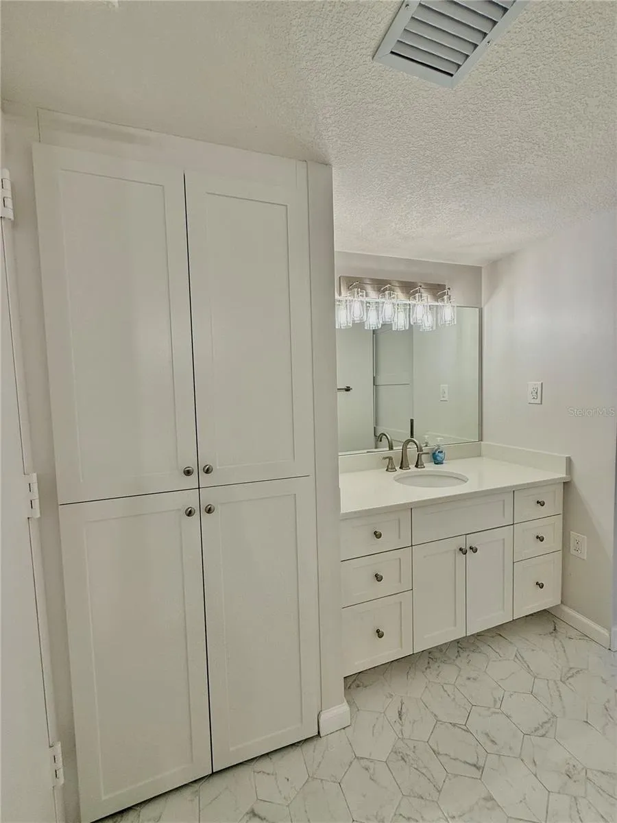 450 S GULFVIEW BOULEVARD #408 Clearwater Beach, FL 33767