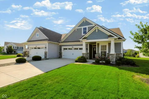 6641 Red Barn Drive