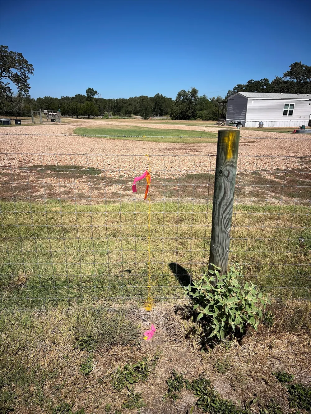 7188 Goehring Road Ledbetter, TX 78946