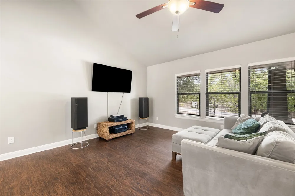 116 Laumaia Lane Bastrop, TX 78602