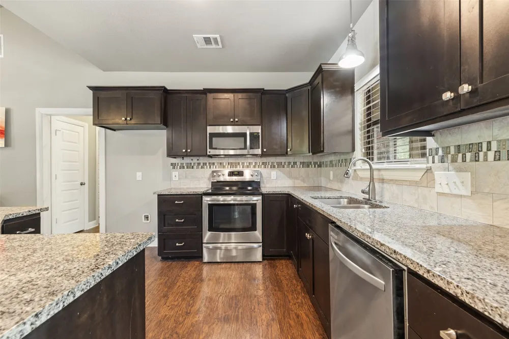 116 Laumaia Lane Bastrop, TX 78602