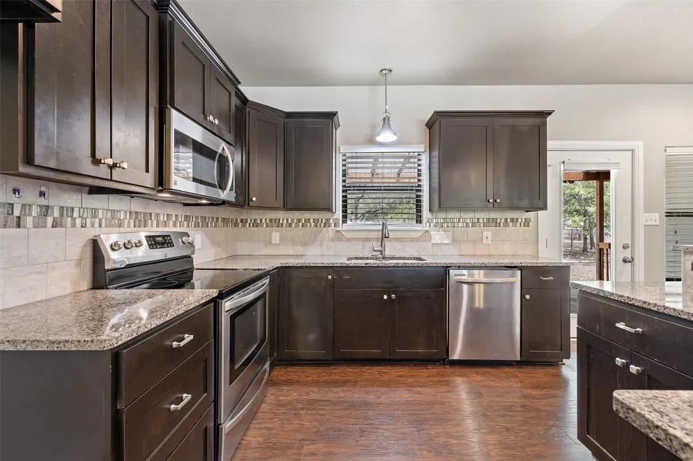 116 Laumaia Lane Bastrop, TX 78602