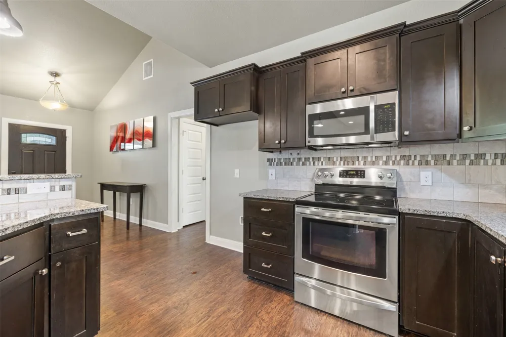116 Laumaia Lane Bastrop, TX 78602