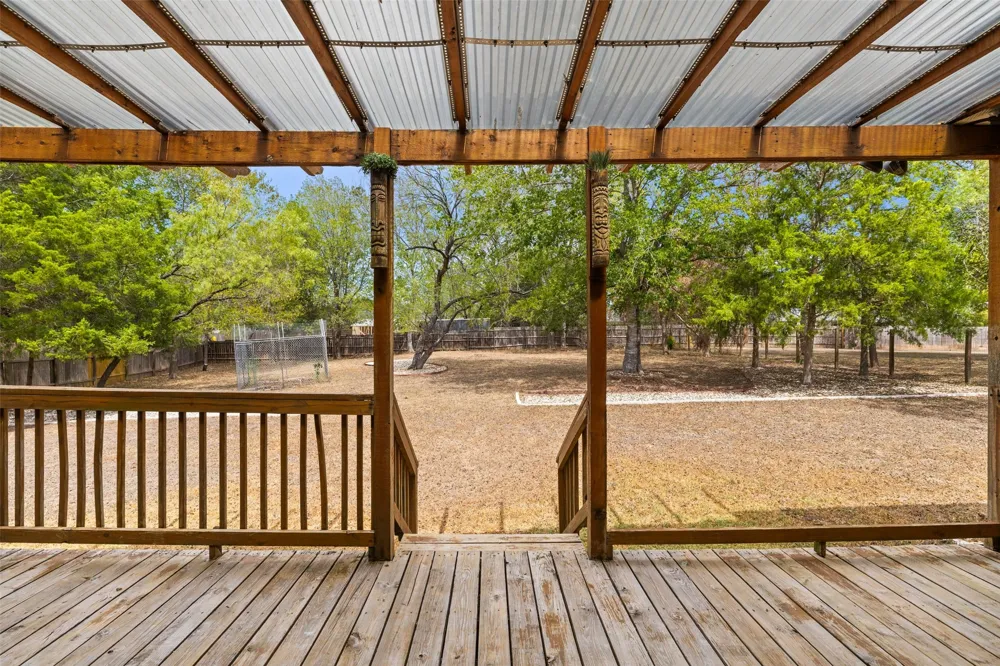 116 Laumaia Lane Bastrop, TX 78602