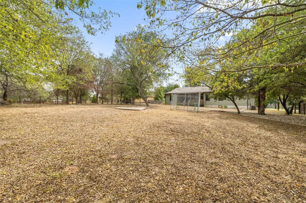 116 Laumaia Lane Bastrop, TX 78602