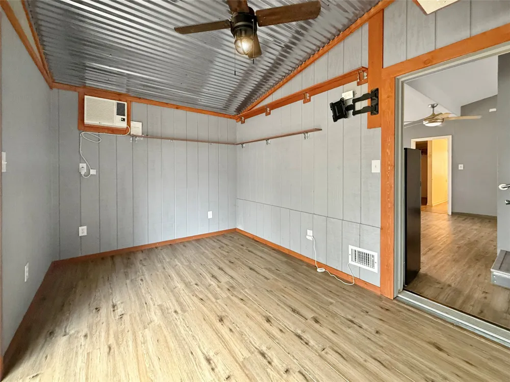 15211 Fitzhugh Road #B - Back Cabin Austin, TX 78736