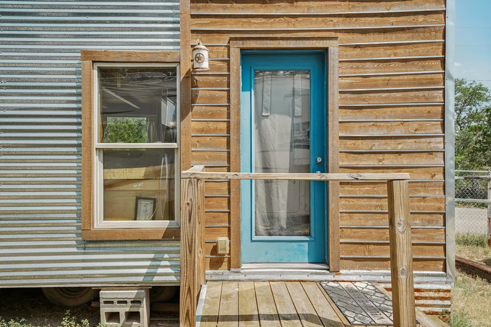 15211 Fitzhugh Road #C - Tiny House Austin, TX 78736