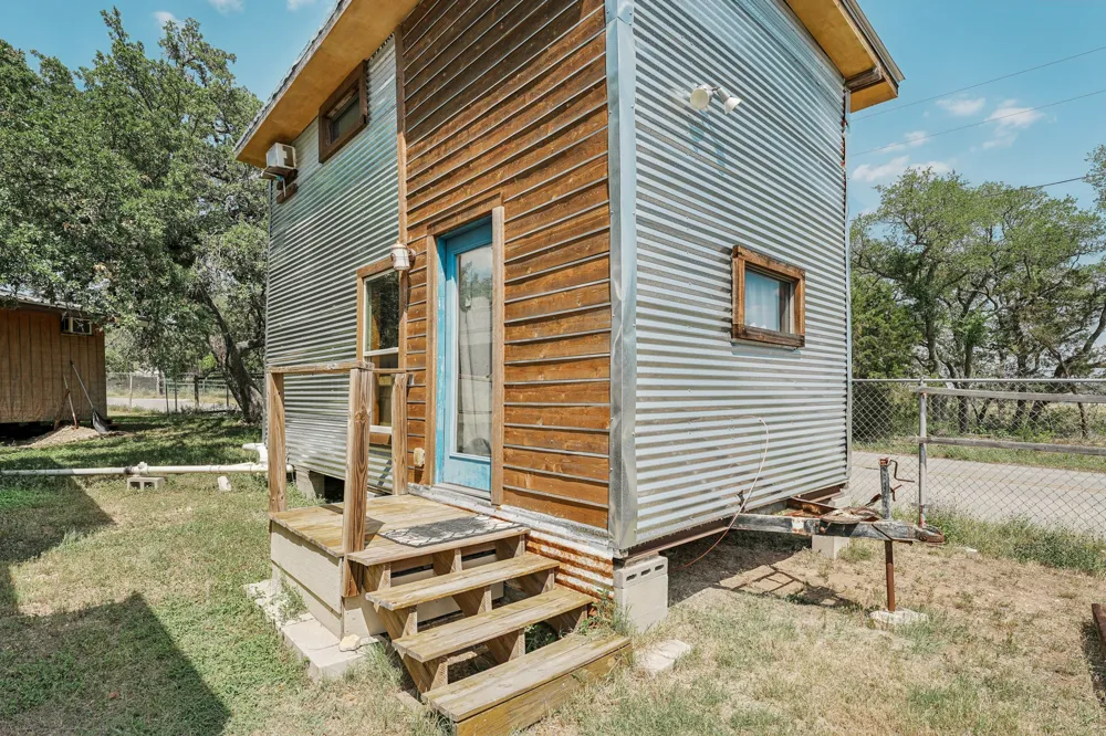 15211 Fitzhugh Road #C - Tiny House Austin, TX 78736