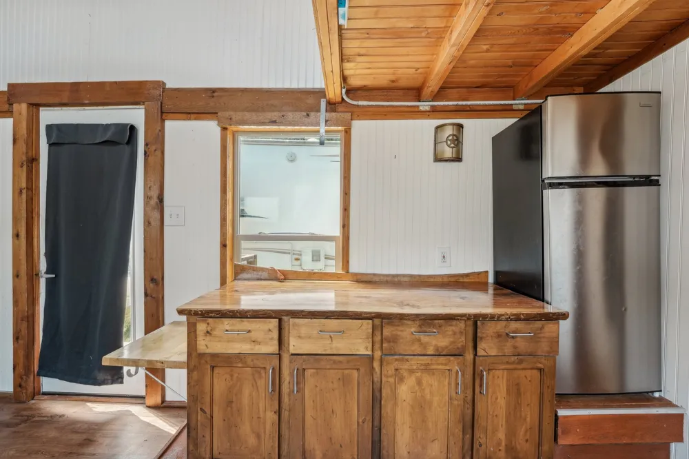 15211 Fitzhugh Road #C - Tiny House Austin, TX 78736