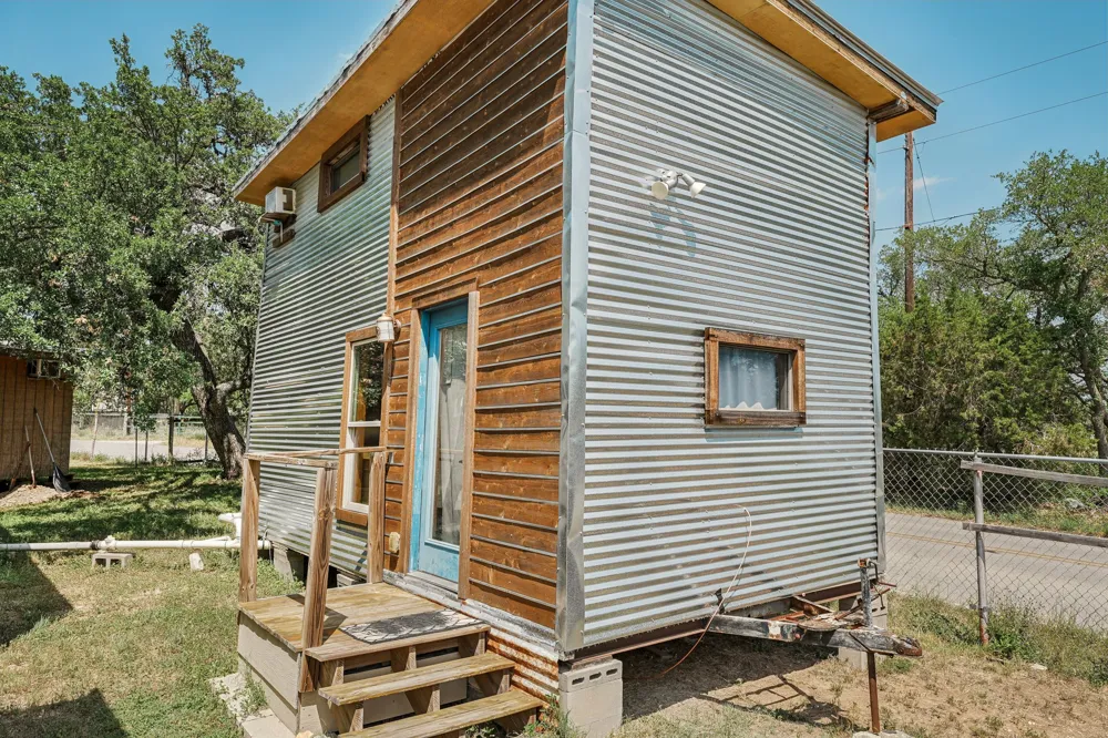15211 Fitzhugh Road #C - Tiny House Austin, TX 78736