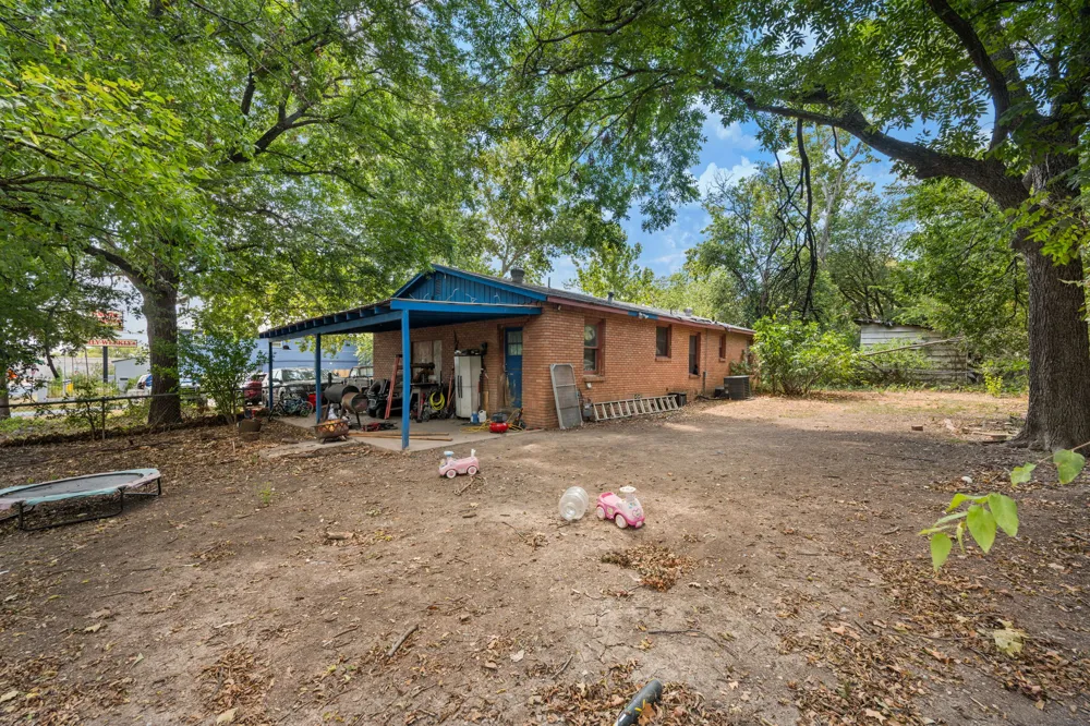 9106 Capitol Drive Austin, TX 78753