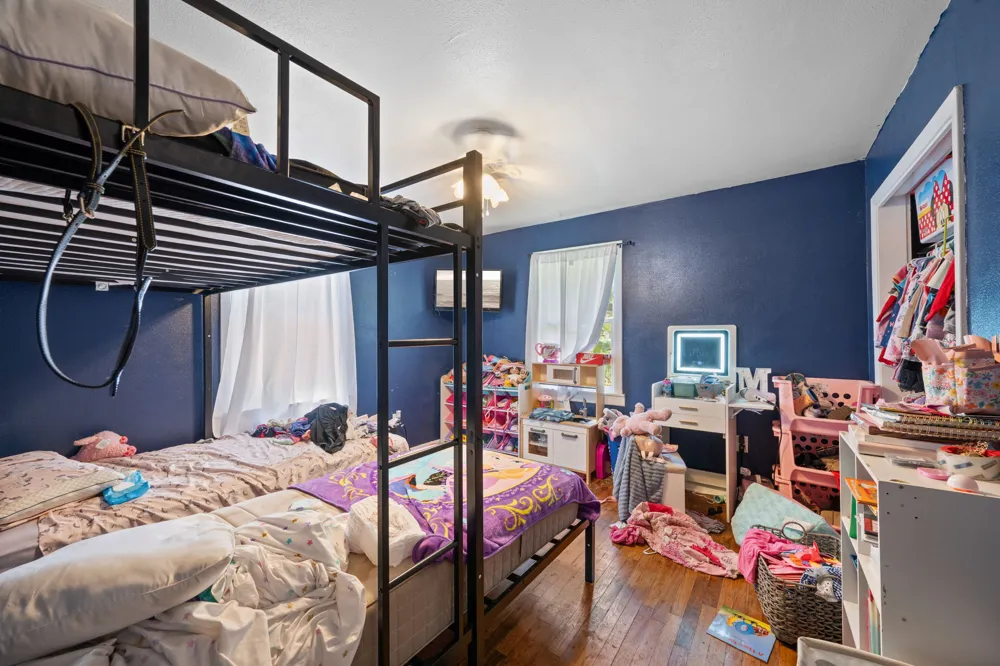 9106 Capitol Drive Austin, TX 78753