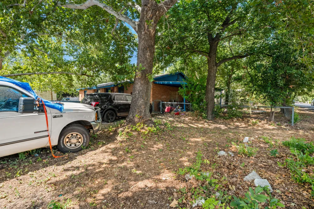 9106 Capitol Drive Austin, TX 78753