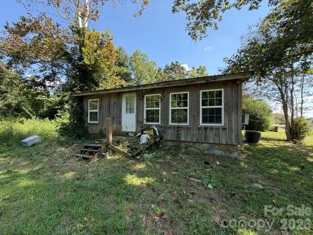 3205 Oran Yount Lane Granite Falls, NC 28630