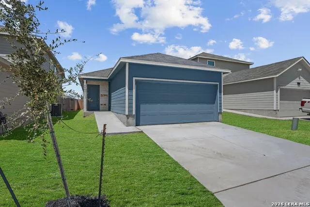 6051 Skipping Way Von Ormy, TX 78073