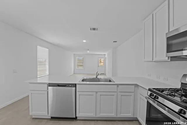 6051 Skipping Way Von Ormy, TX 78073
