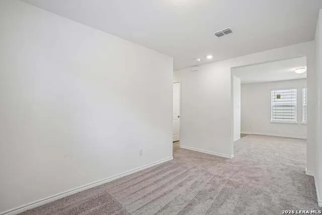 5030 BIG OAK RUN Elmendorf, TX 78112