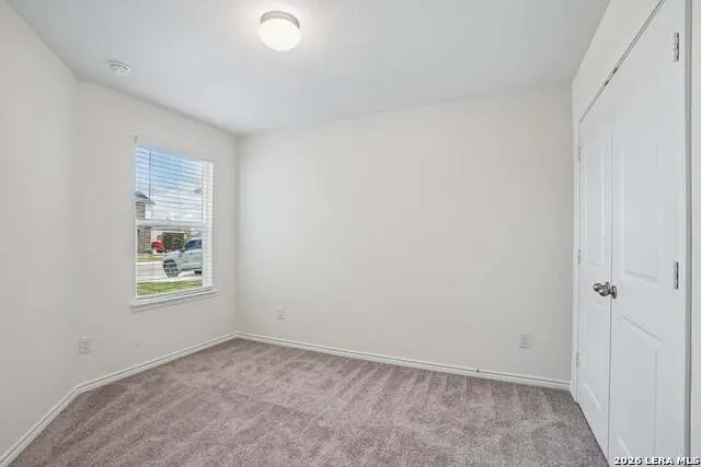 5030 BIG OAK RUN Elmendorf, TX 78112