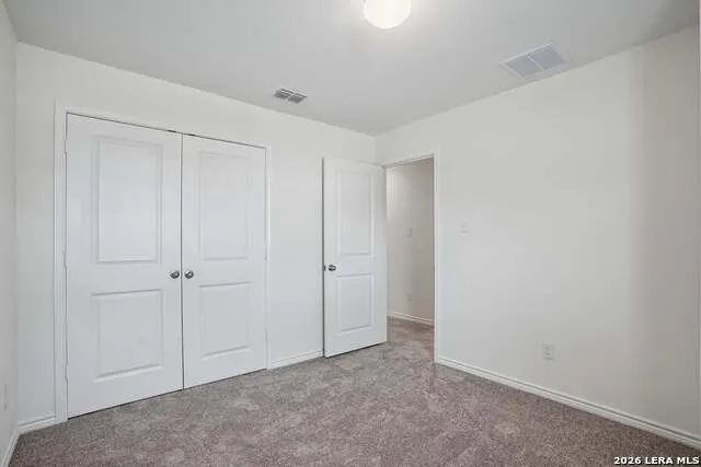 5030 BIG OAK RUN Elmendorf, TX 78112