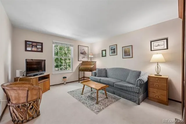 6403 E Geddes Avenue Centennial, CO 80112