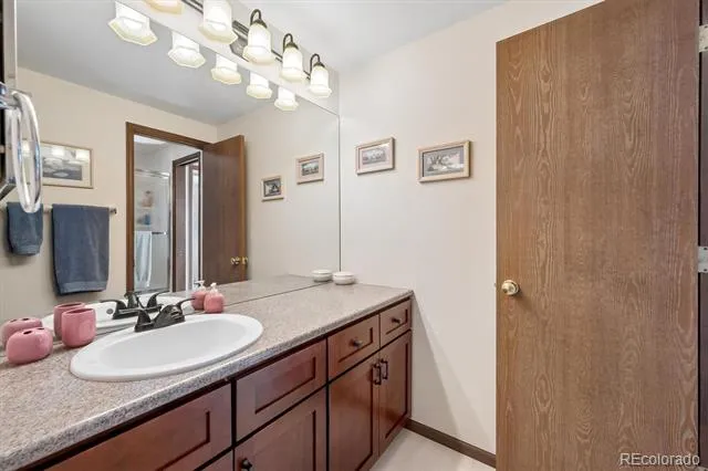 6403 E Geddes Avenue Centennial, CO 80112