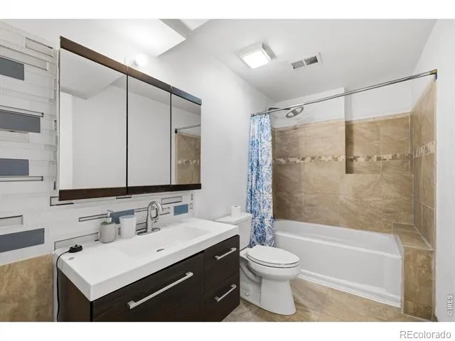 117 43rd Ave Ct Greeley, CO 80634