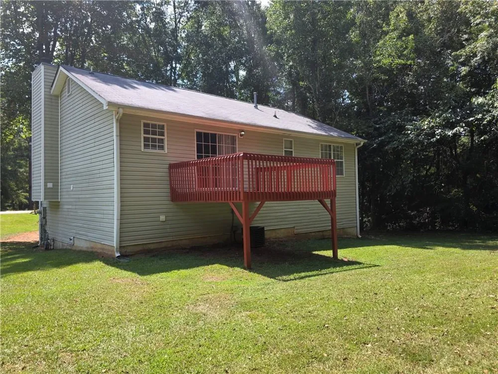 186 S Red Oak Way Temple, GA 30179