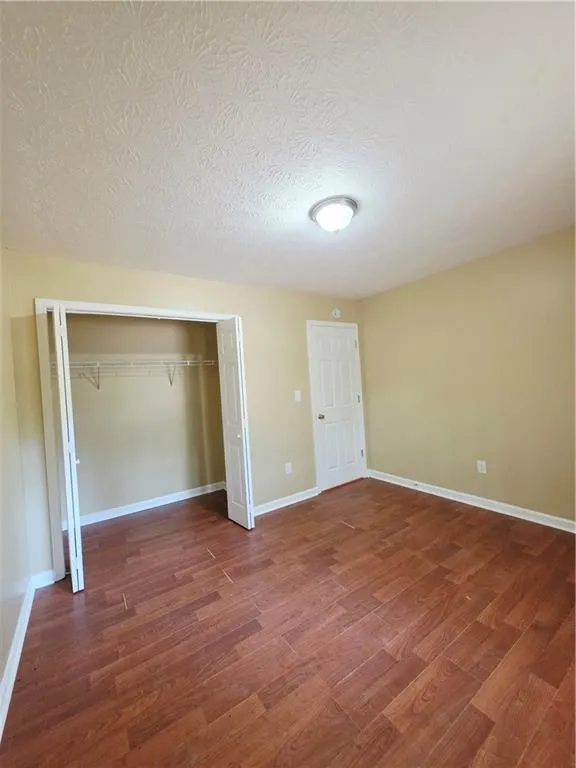 186 S Red Oak Way Temple, GA 30179
