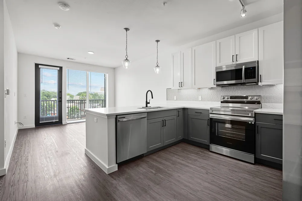 1100 Zang Boulevard #102 Dallas, TX 75203