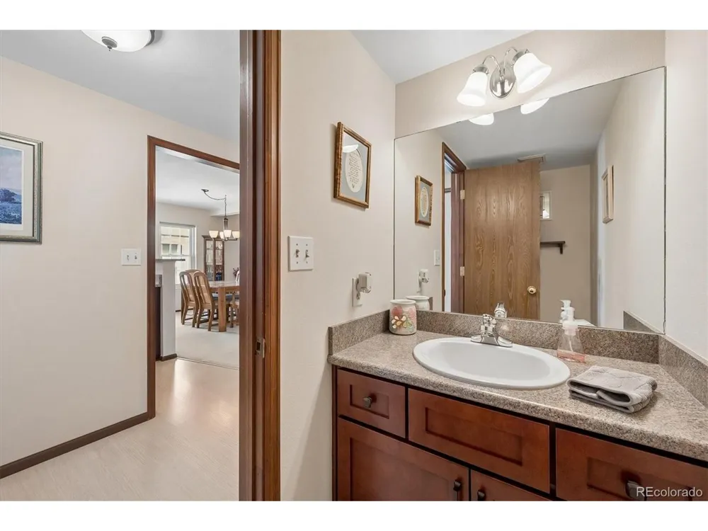 6403 E Geddes Avenue Centennial, CO 80112