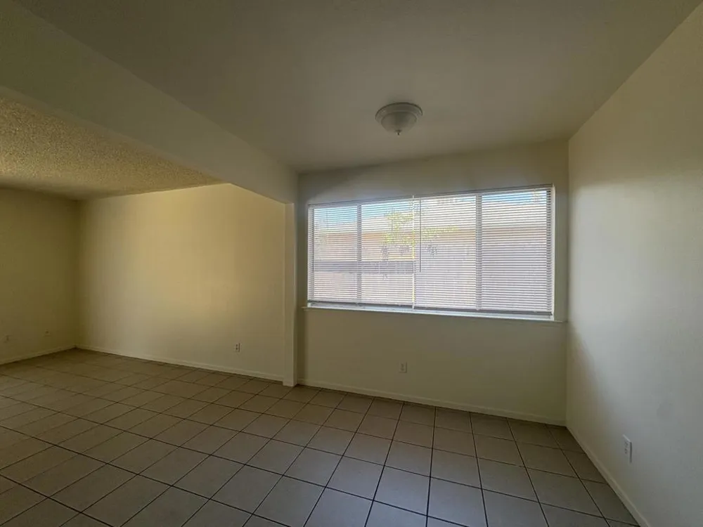 3257 Sacramento Drive Merced, CA 95348