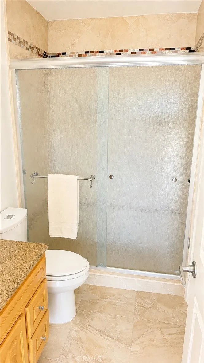 779 Gianni #204 Corona, CA 92879