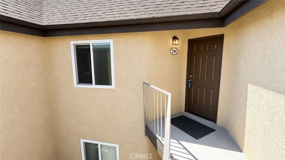 779 Gianni #204 Corona, CA 92879