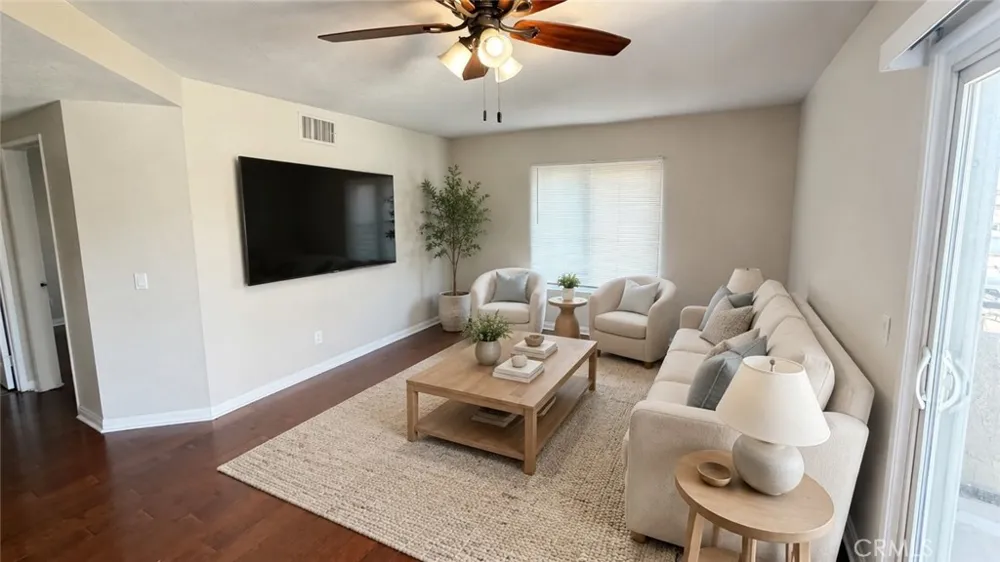 779 Gianni #204 Corona, CA 92879