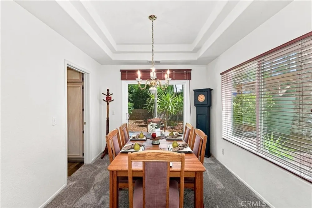 39876 Via Castana Murrieta, CA 92563