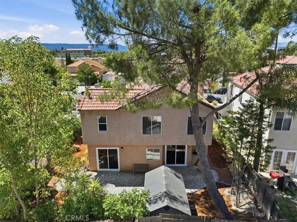 39876 Via Castana Murrieta, CA 92563