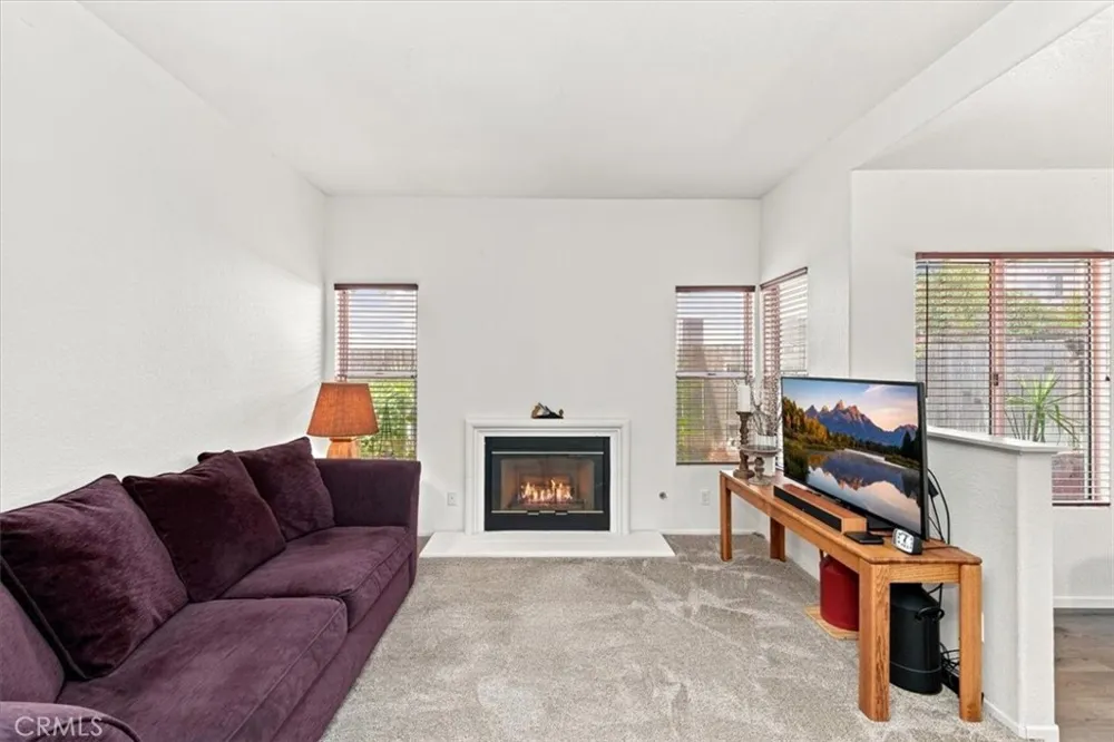 39876 Via Castana Murrieta, CA 92563