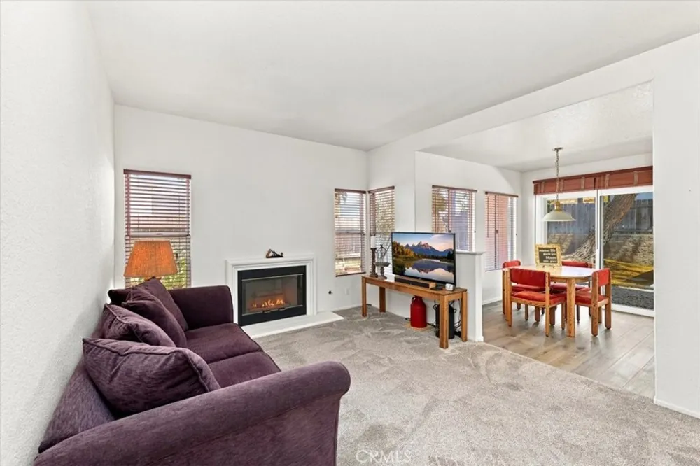 39876 Via Castana Murrieta, CA 92563