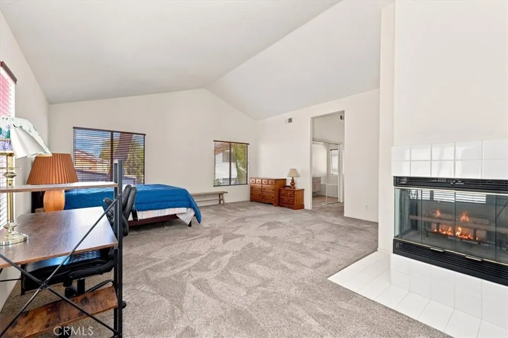 39876 Via Castana Murrieta, CA 92563