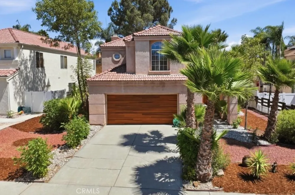 39876 Via Castana Murrieta, CA 92563