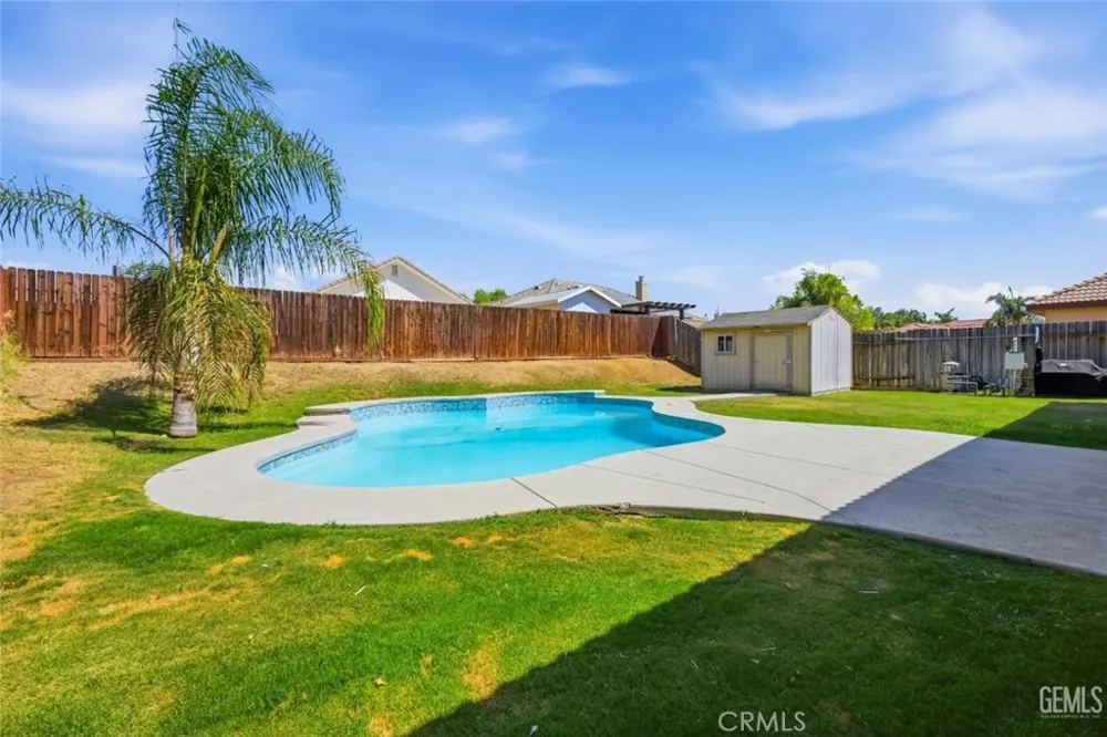 4005 Mesa Marin Bakersfield, CA 93306