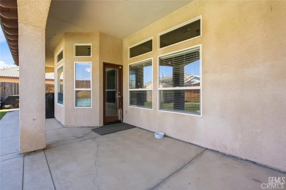 4005 Mesa Marin Bakersfield, CA 93306