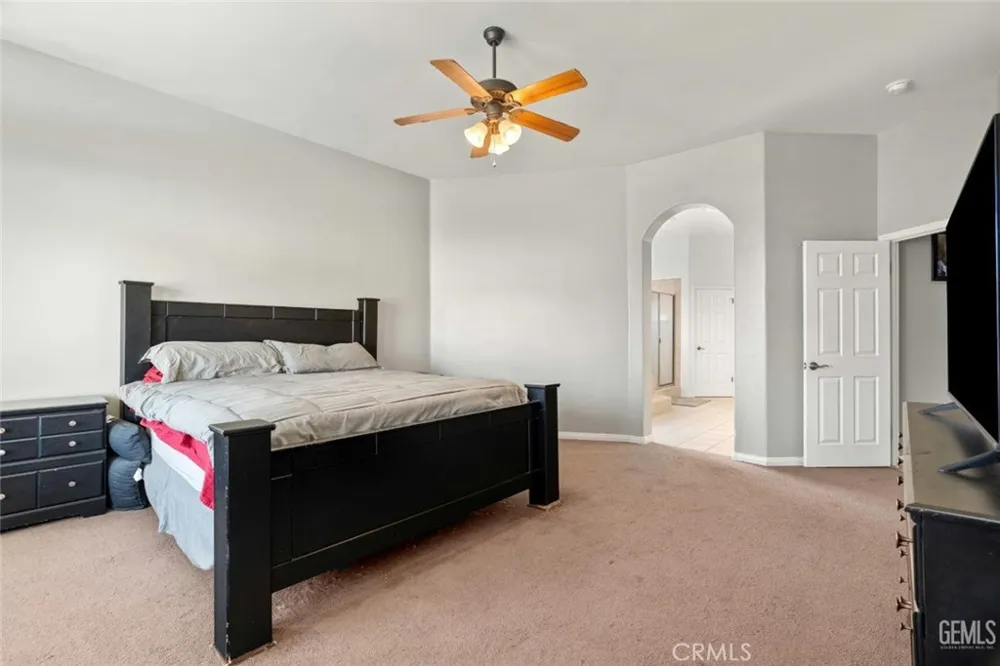 4005 Mesa Marin Bakersfield, CA 93306