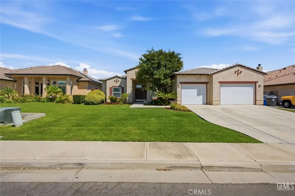 4005 Mesa Marin Bakersfield, CA 93306